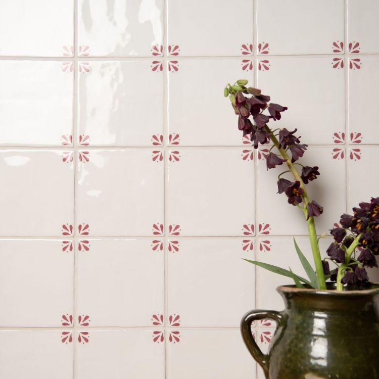 Country Delft Field Tile Cornelia Burgundy