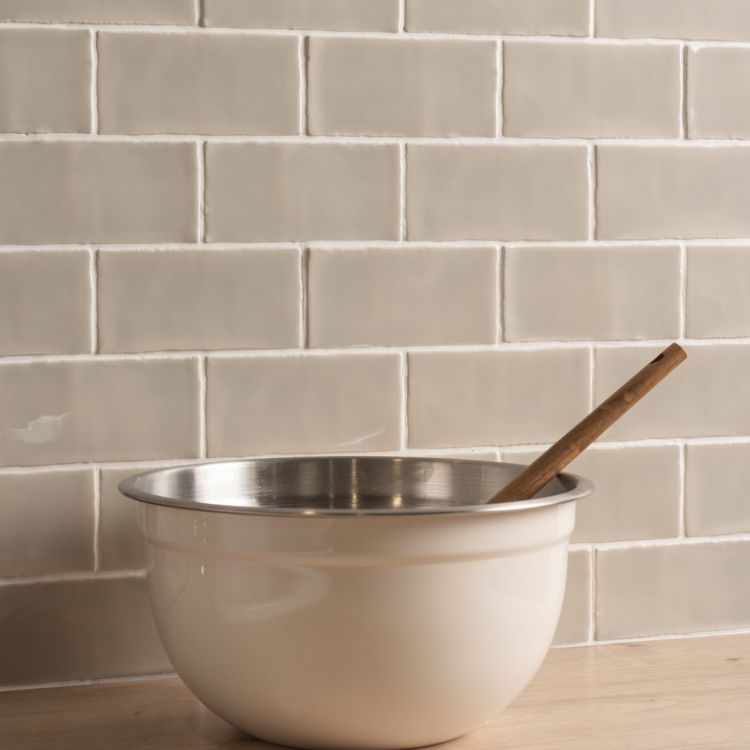 Residence Cosmopolitan Half Tile Pumice