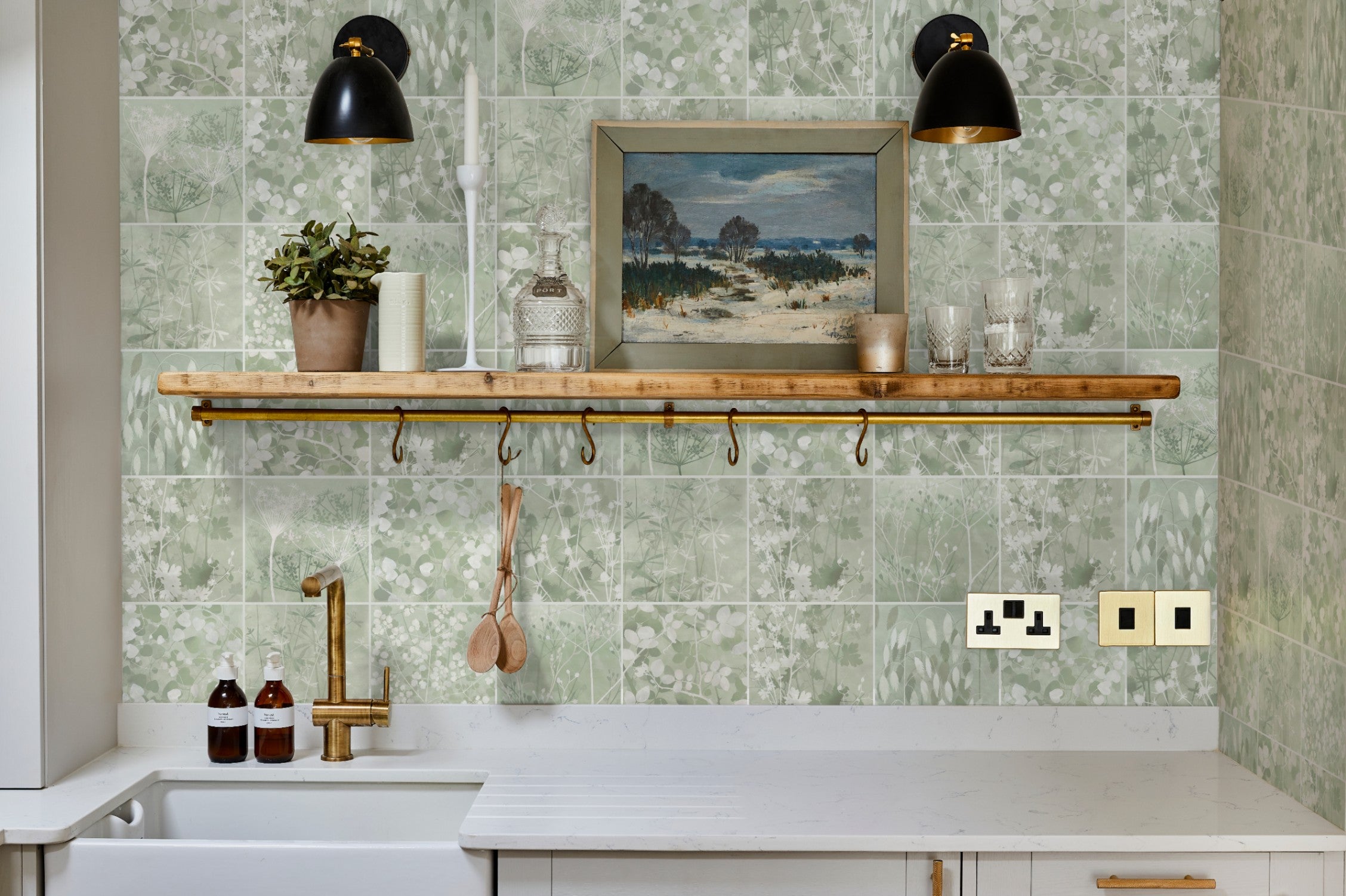 Wild Botanicals by Clarissa Hulse