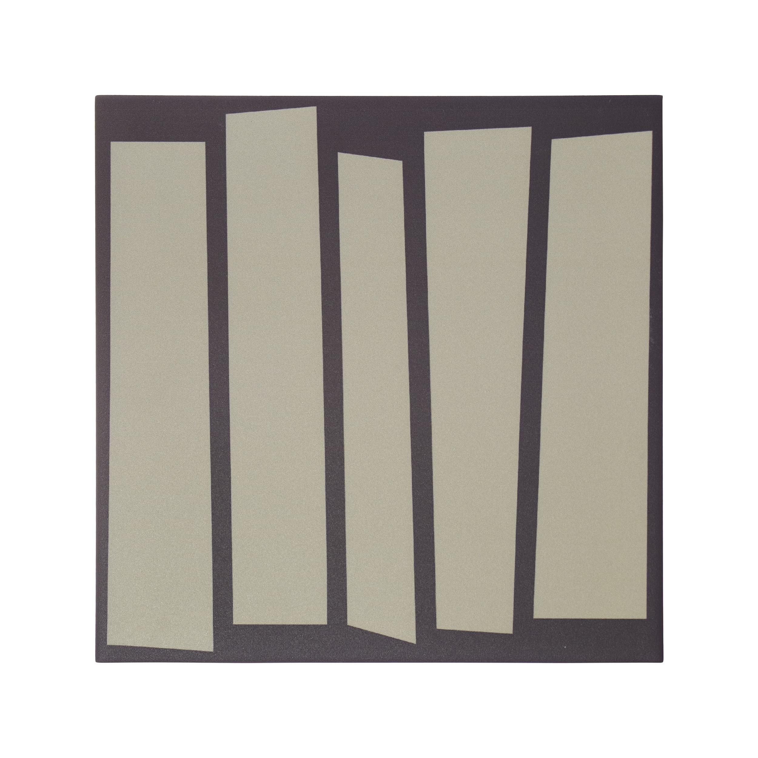 Kelly Hoppen Strip
