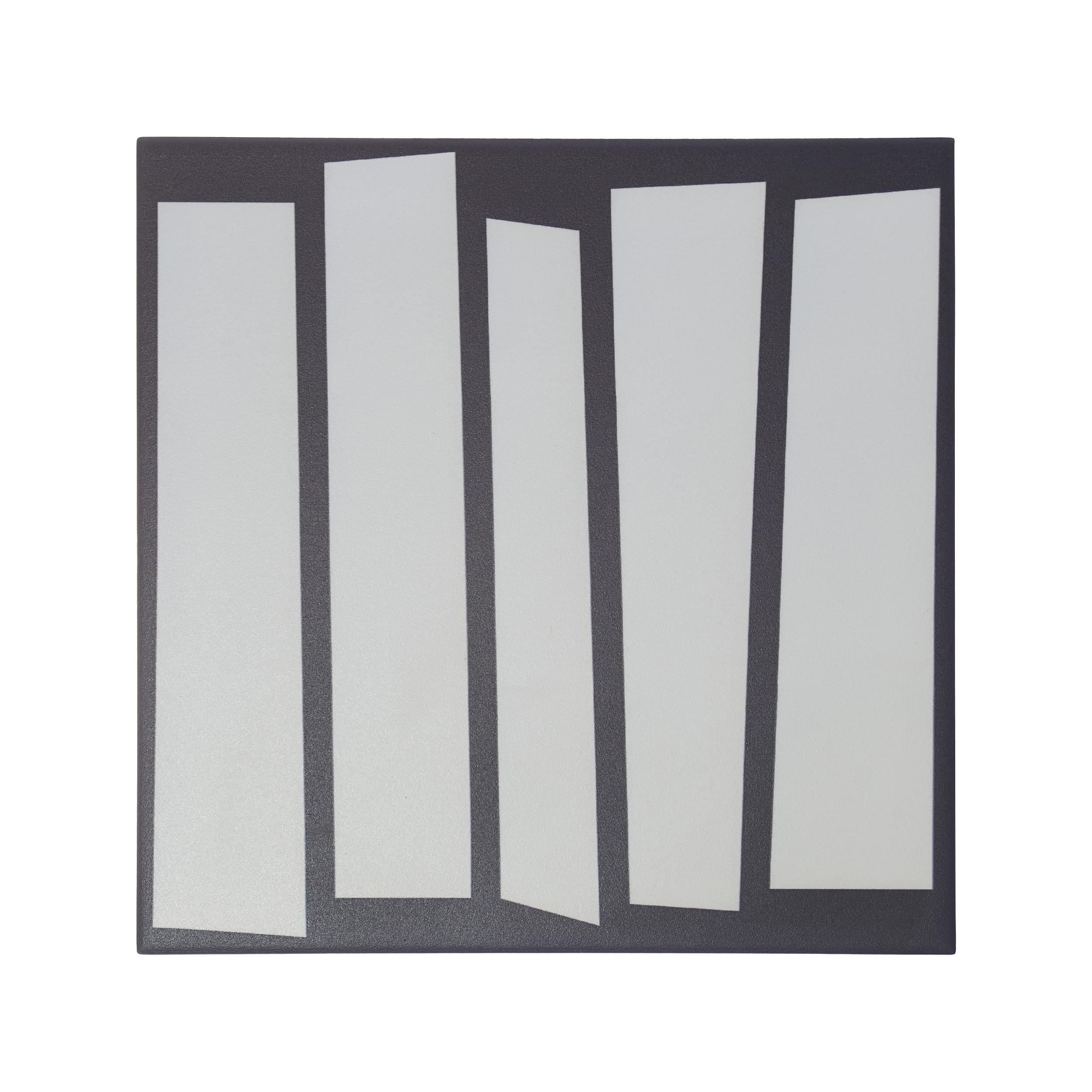 Kelly Hoppen Strip