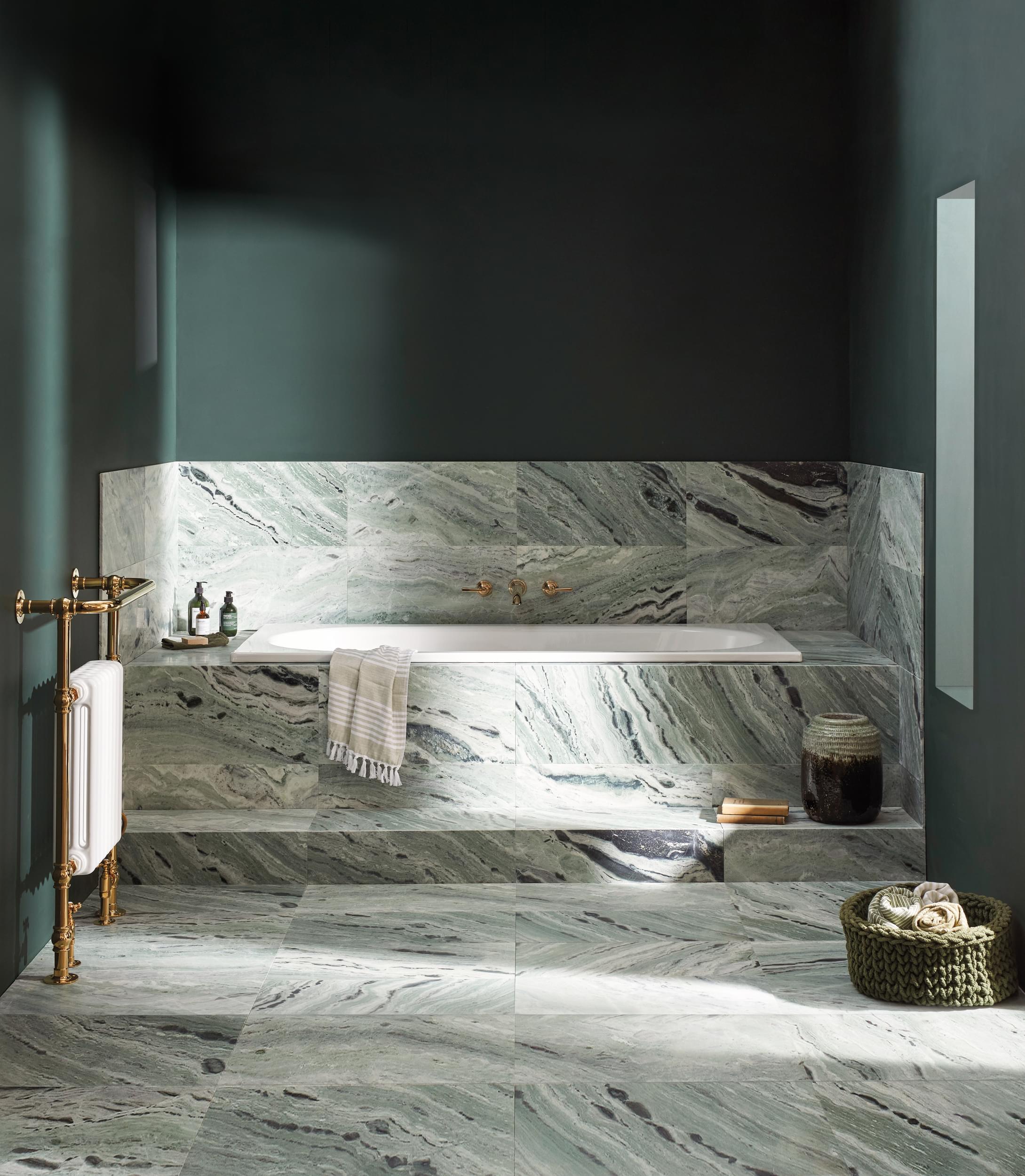Seaspray Marble 610x305x10