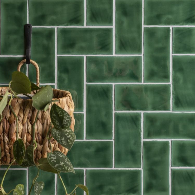 Residence Cosmopolitan Half Tile Tourmaline